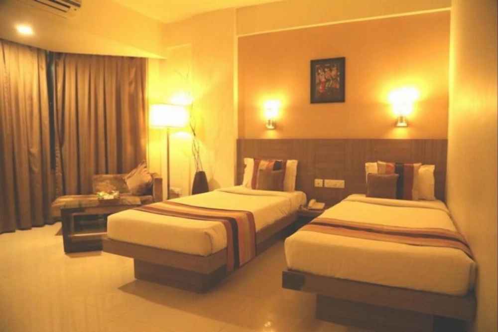 Room image 4