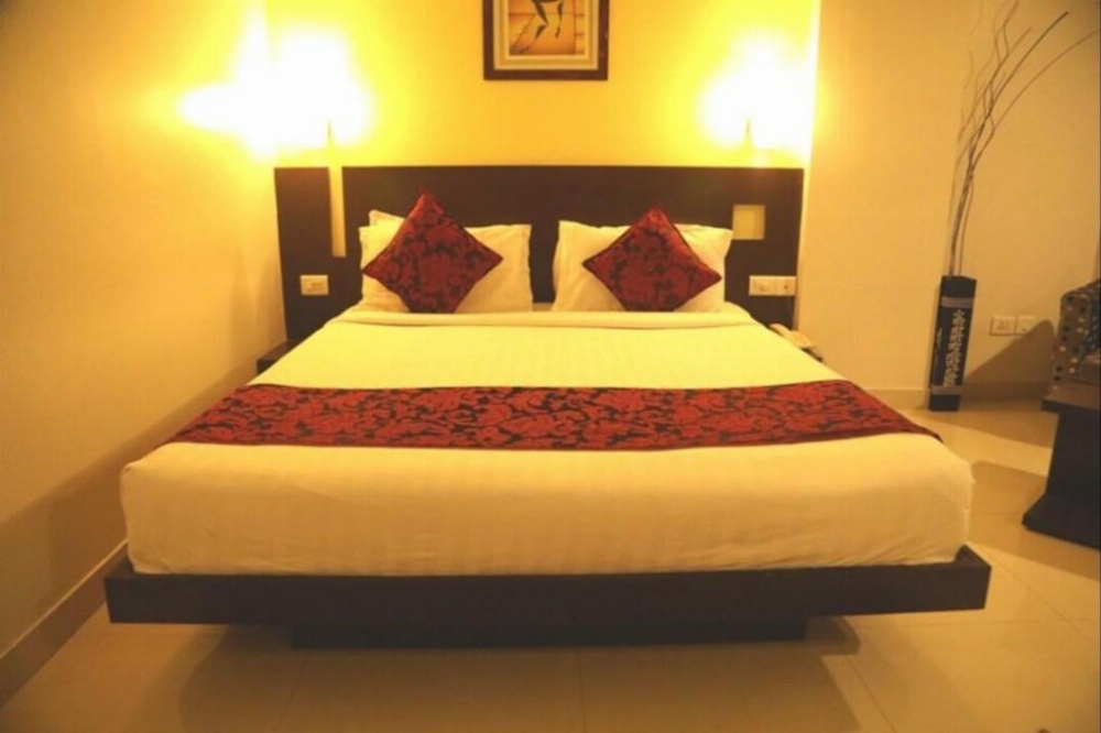 Room image 5